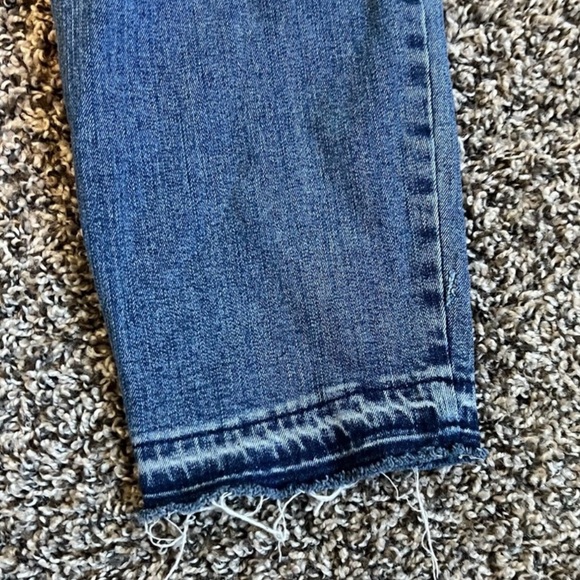 Old Navy Jeans - Picture 6 of 6